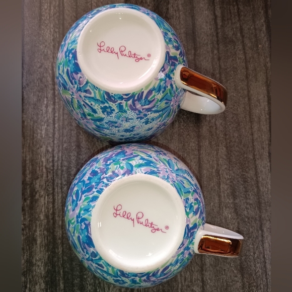 Lilly Pulitzer | (2) Lion Around Print Ceramic Mugs Blue & Green Floral 12 oz - Picture 7 of 10